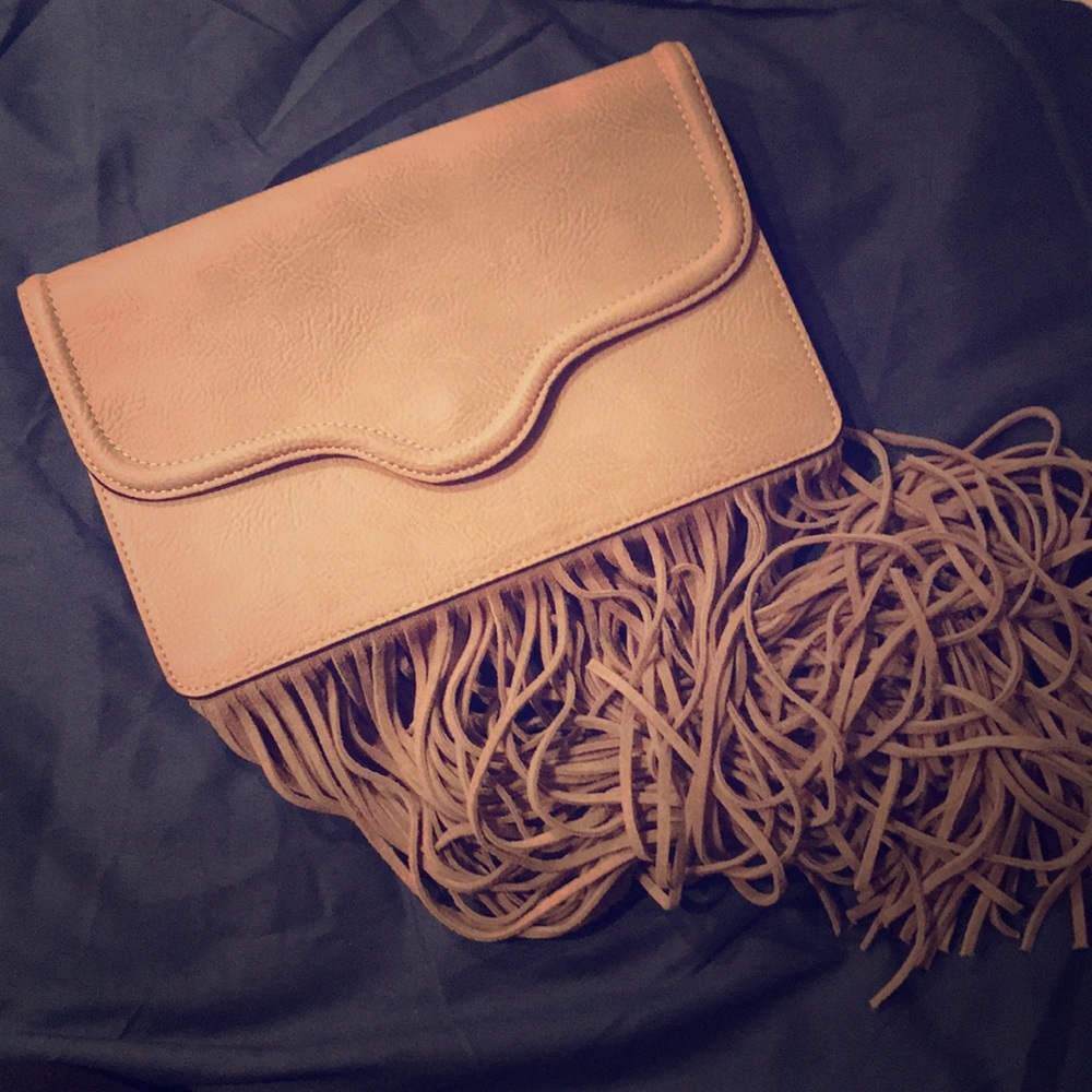 Express fringe clutch